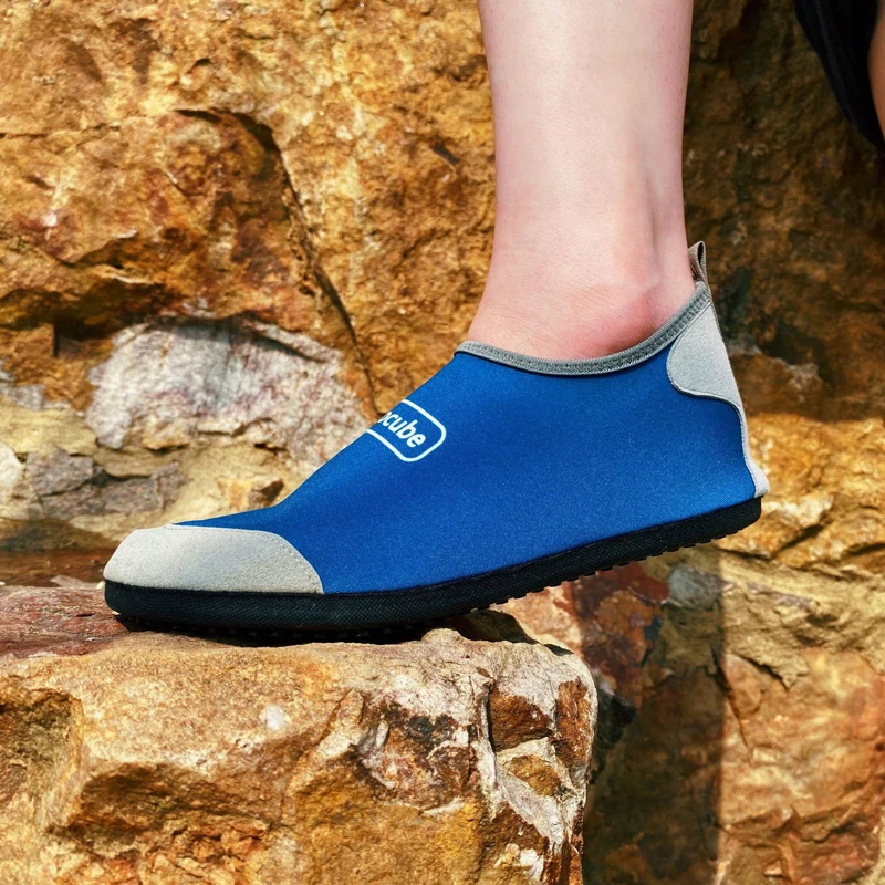 

Unisex Beach Water Shoes Quick-Drying Swimming Aqua Shoes Seaside Slippers Surf Upstream Light Sports Water Shoes Sneakers