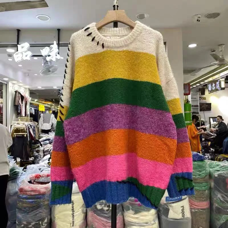 

Женский трикотажный пуловер с круглым вырезом, длинным рукавом