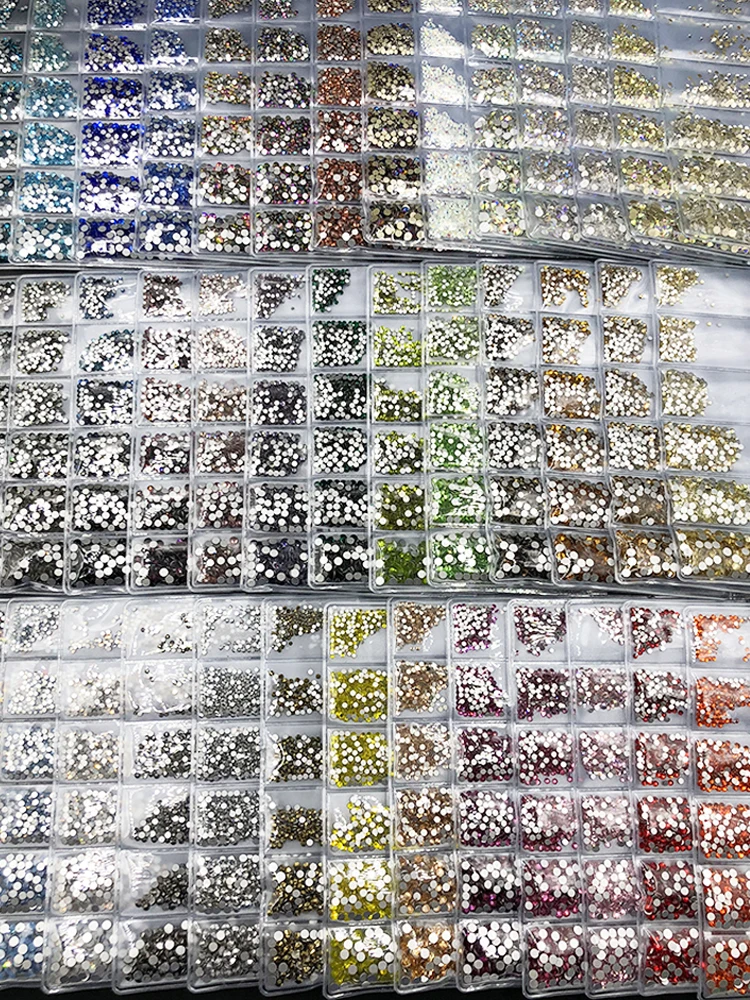 Блестящие драгоценные камни для украшения ногтей горный хрусталь Gold Mine