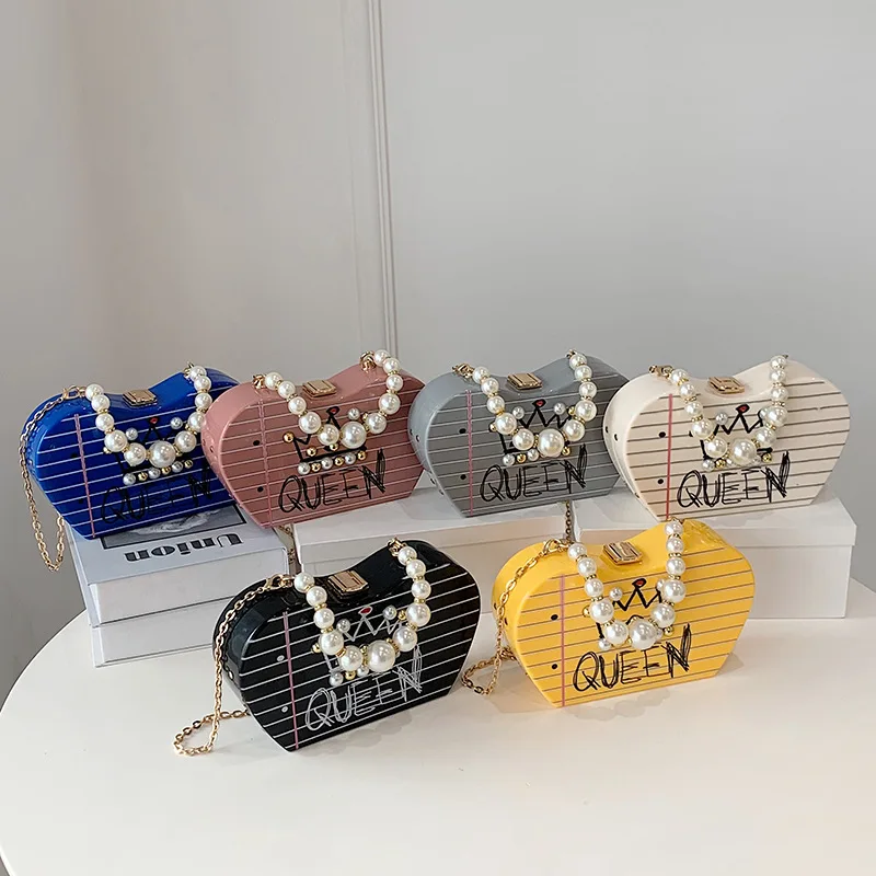 

Apple Shaped Women Bag New 2021 Female Pearls Acrylic Shoulder Bag Graffiti Design Cross-Body Bag Trend Women's Handbags Bolsos
