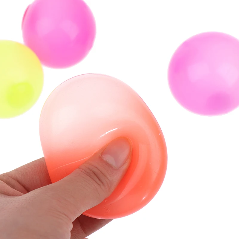 

1PC 5CMStick Wall Ball Stress Relief Ceiling Balls Squash Ball Toy Sticky Target