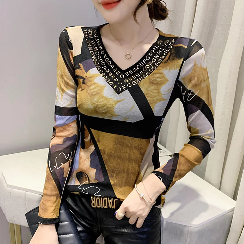 

#8689 Long Sleeve T-shirts Women V Neck Diamonds Sexy Casual Vintage Women's T-shirt With Print Woman Clothes Thin Slim Autumn