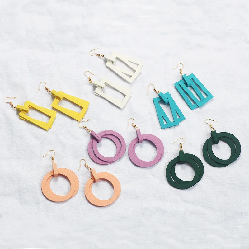 

Korean style cold wind wooden geometric earrings simple and versatile wood long earrings earrings women