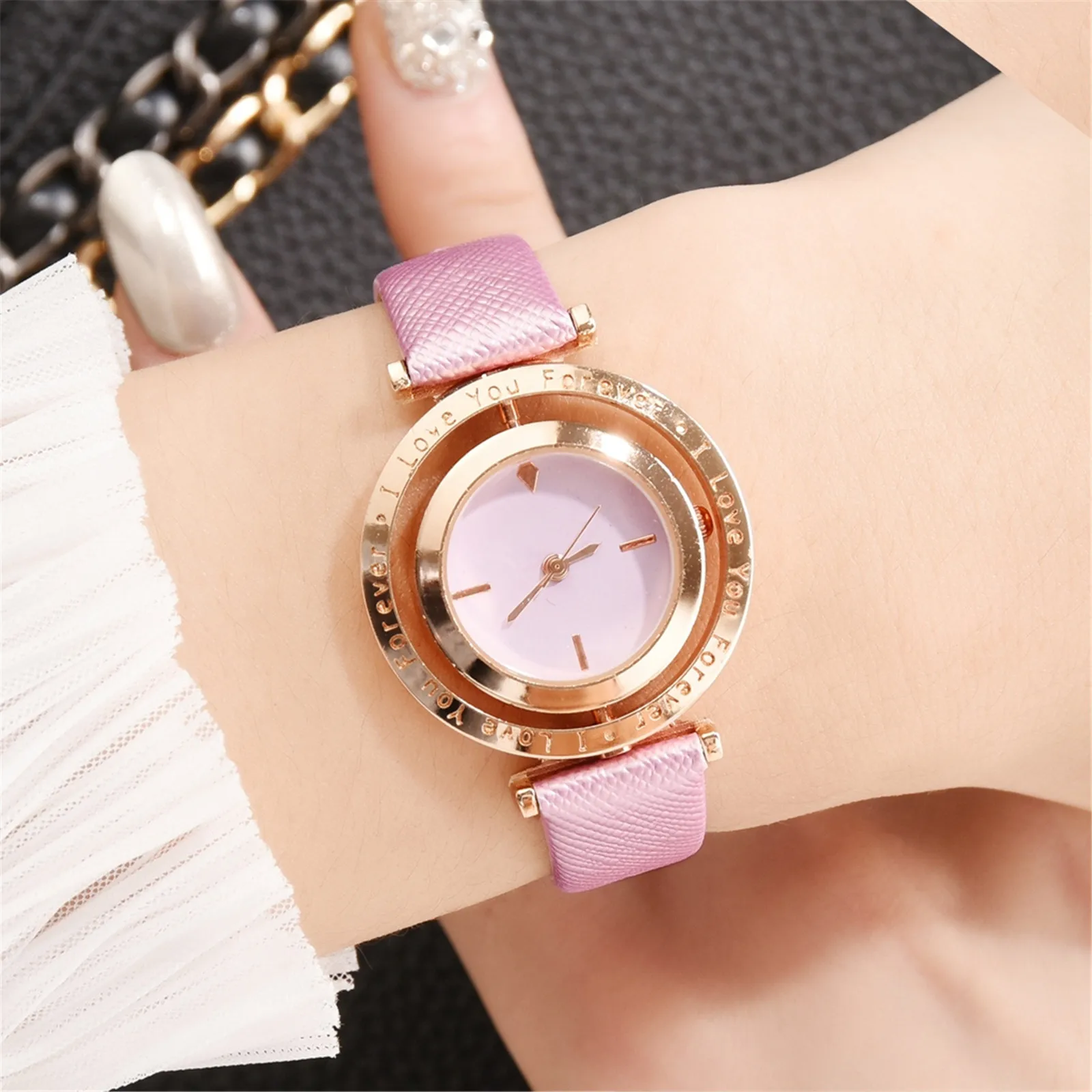 Часы наручные кварцевые с браслетом-браслетом модные трендовые подарок на день