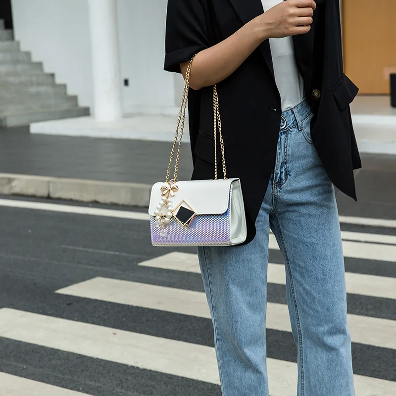 

Luxury Pearl Shoulder Bag for Women PU Leather Handbag Fashion Chain Crossbody Bag Designer Lady Colorful Laser Small Square Bag