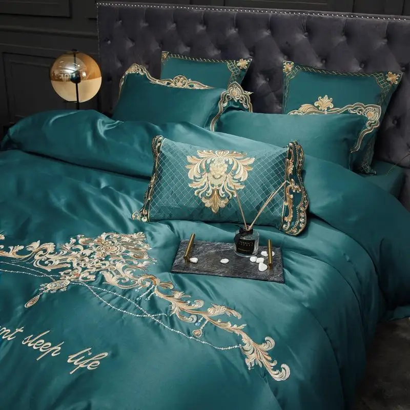 Комплект постельного белья с золотой вышивкой шелк/хлопок простыня на резинке