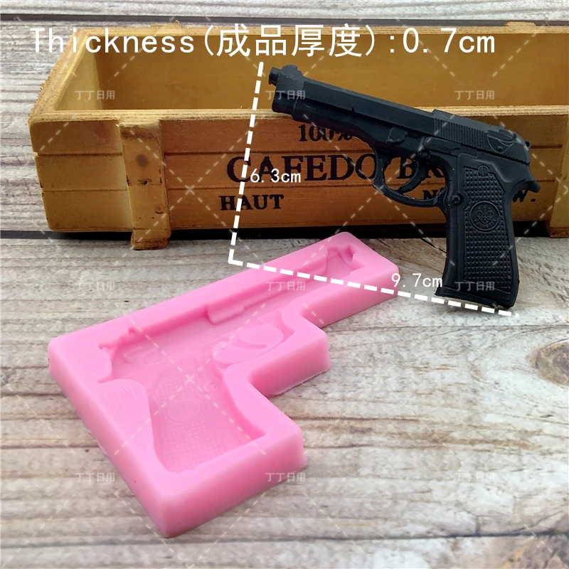 

Gun Toy Pistol Shape Fondant Cake Silicone Mold 3D Embossed Chocolate Mould Pastry Biscuits Molds DIY Cake Kitchen Baking Tools