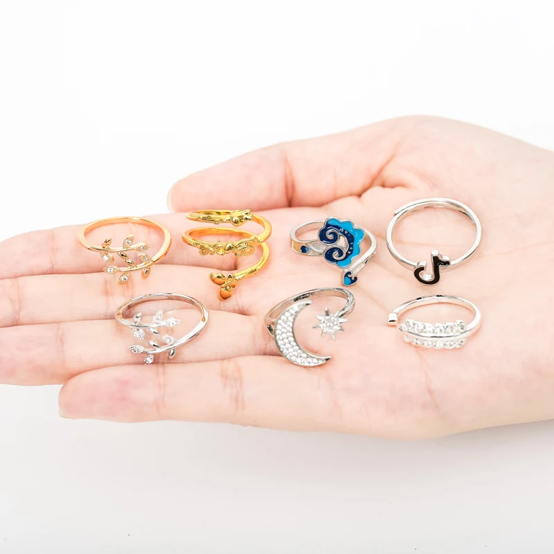 

Mifeiya Trendy Moon Star Cloud Musical Note Sign Shaped Crystal Adjustable Open Ring Crystal Rhinestone Zircon for Women Party