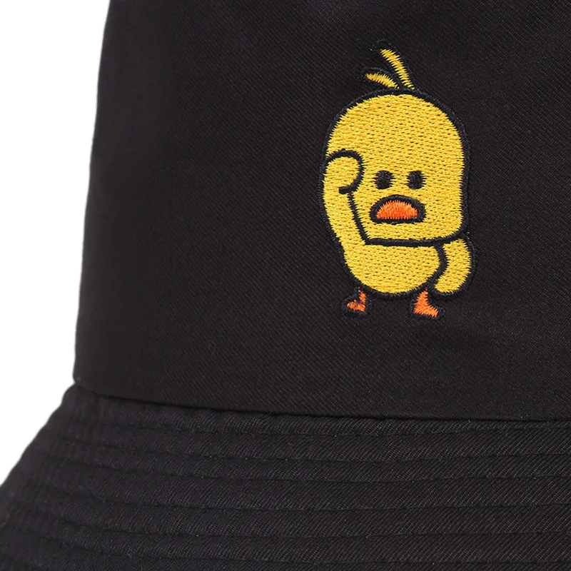 

2021 new yellow duck embroidered fisherman hat Korean version double-sided bucket hat men's fashion women's beach hat casual hat