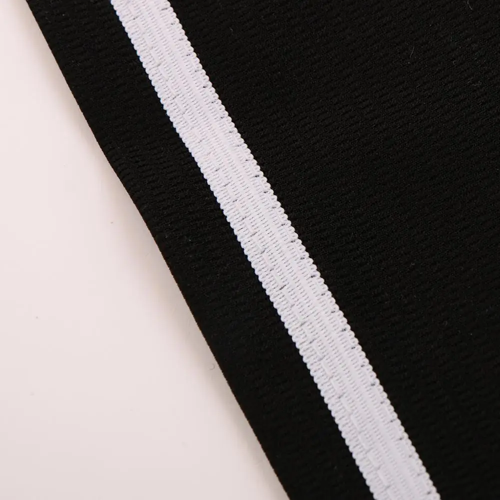 Трикотажная мужская бейсбольная майка белая черная с вышивкой бесплатная