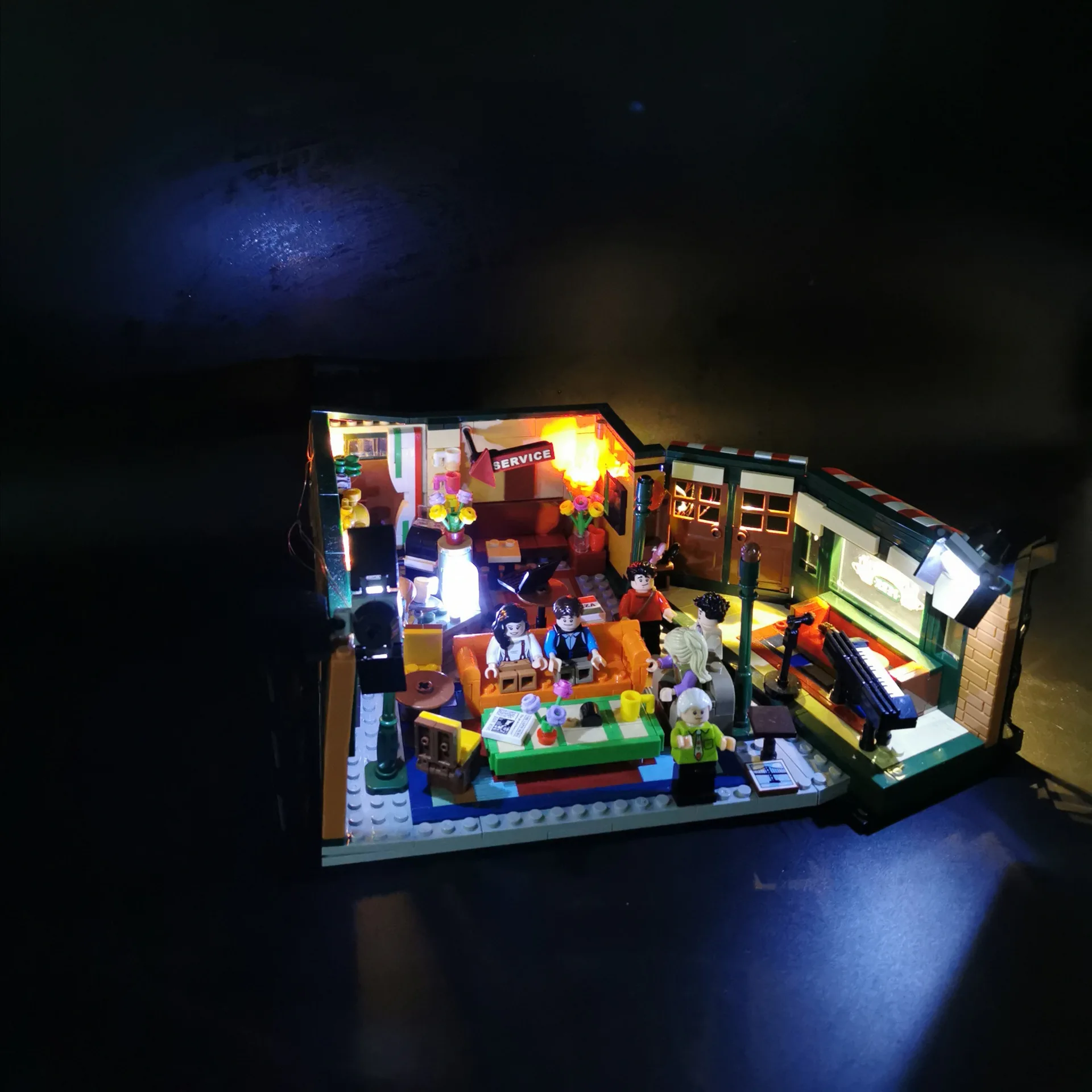 

Led Light Up Kit Compatible for lego 21319 For Ideas Series Central Perk Building Blocks lighting (NOT Include Model)