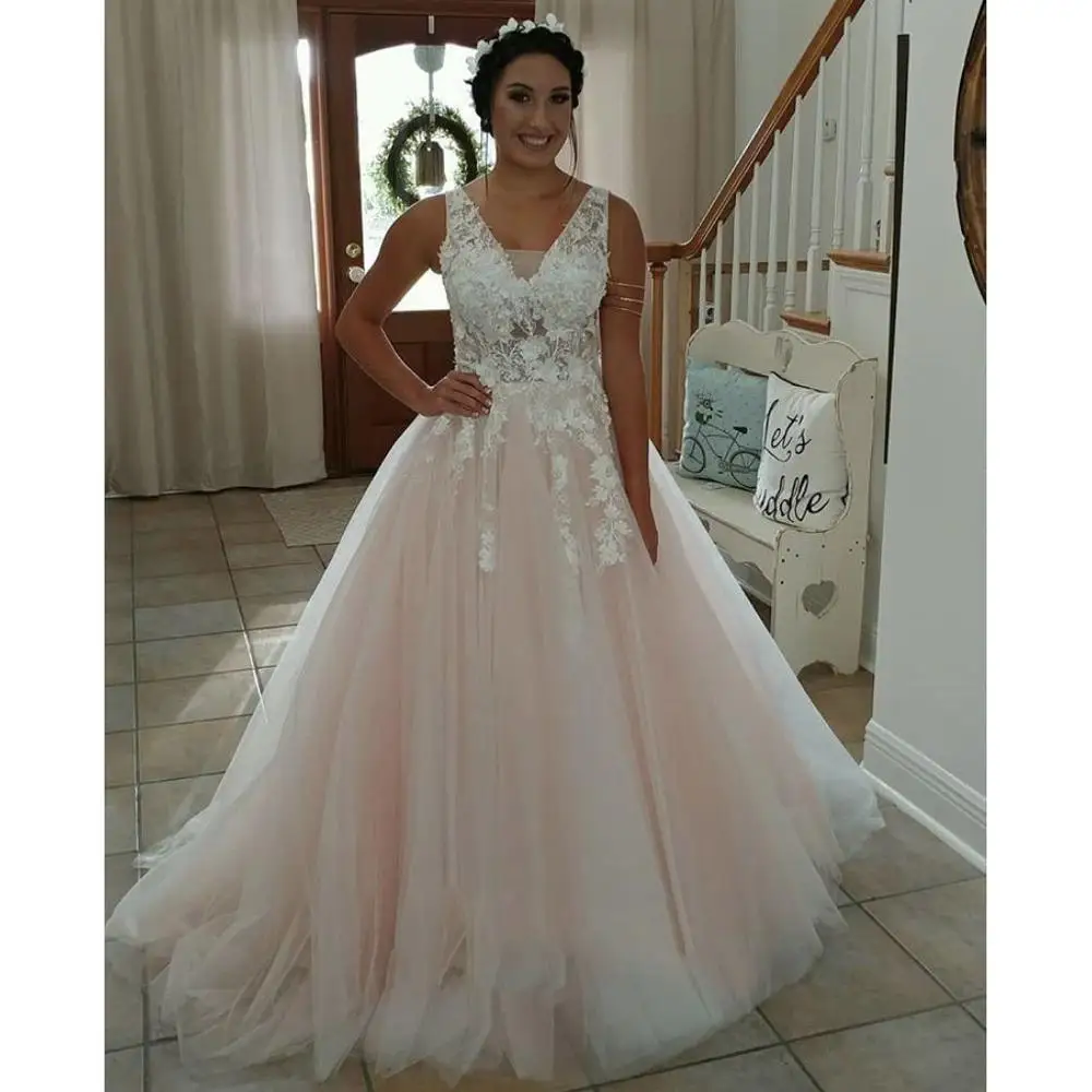 Элегантные женские платья длинные кружевные трапециевидные тюлевые вечерние с V