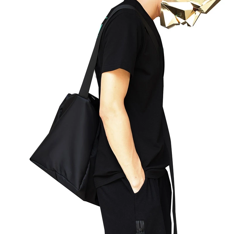 

Sports Fitness Bag Large Capacity Leisure Sports Oxford Cloth Fitness Bag Luggage Bag