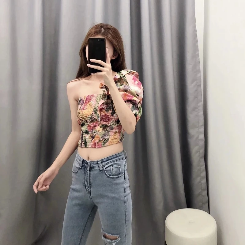 Новинка Женская эластичная плиссированная короткая рубашка на одно плечо блузки