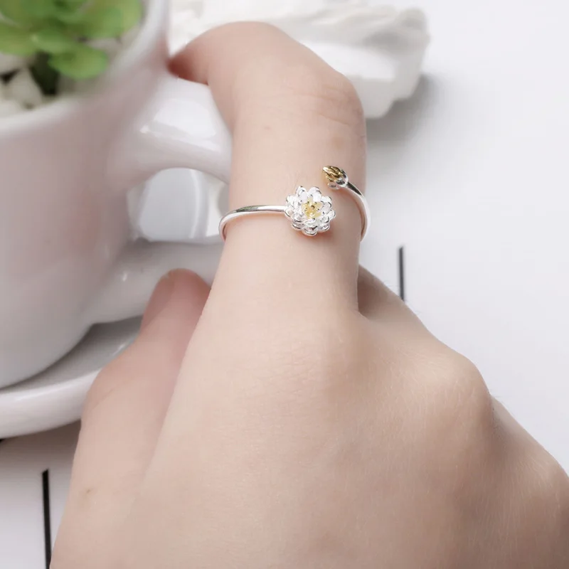 

KiK Modern Jewelry Flower Ring Simple Personality Hot Selling Hight Quality Silvery Plating Metal Ring For Spring Party Gifts