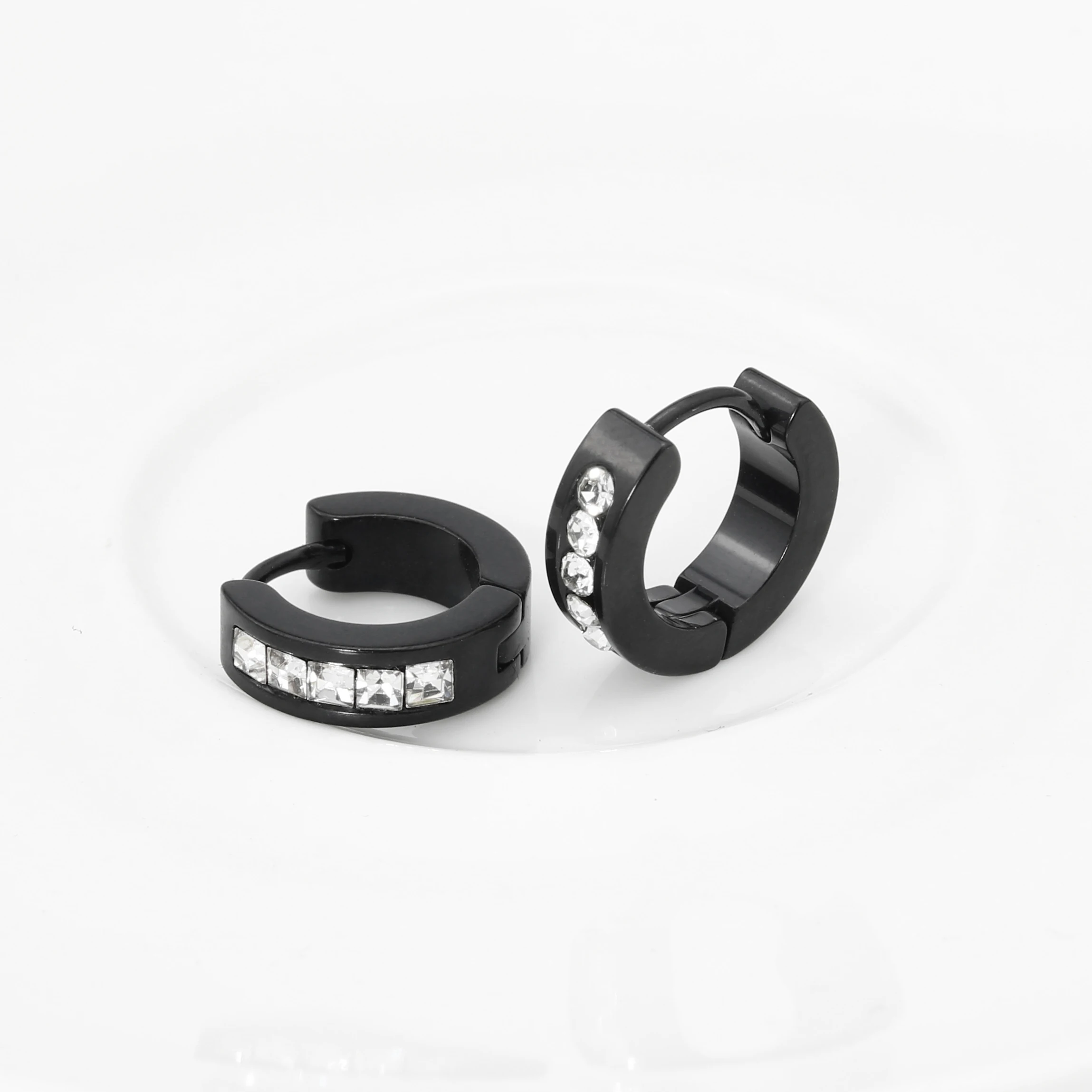 

Korean Fashion Zircon Hoop Earrings Mens Sleeper Earrings With Stone Women's Indian Ear Piercing Earring Zirconia Jewelry Female
