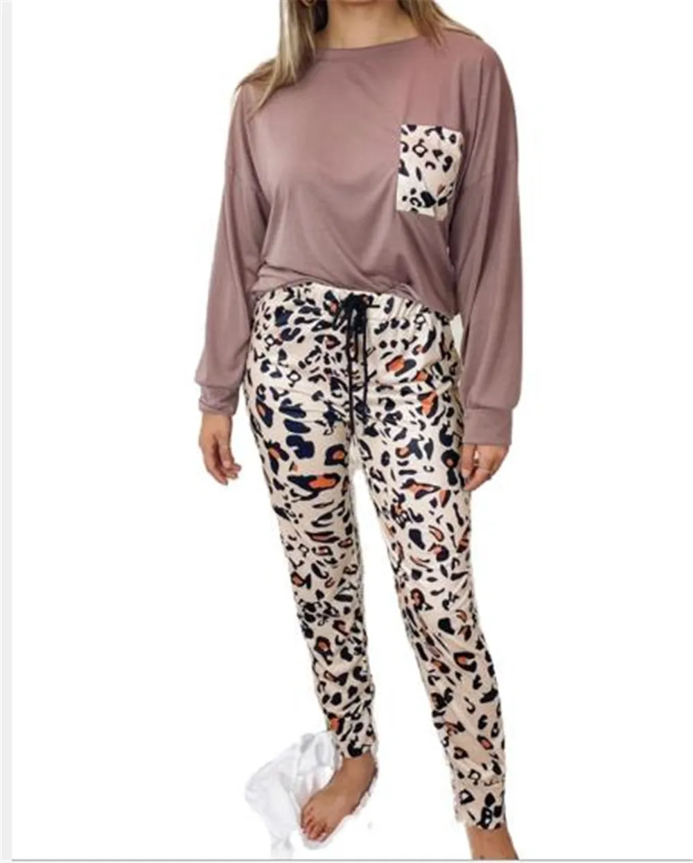 

Plus Size Leopard Printed Pajamas Women Sets Sleepwear Long Sleeve Pocket Tops And Pants Set Casual Spring Autumn Home Clothes