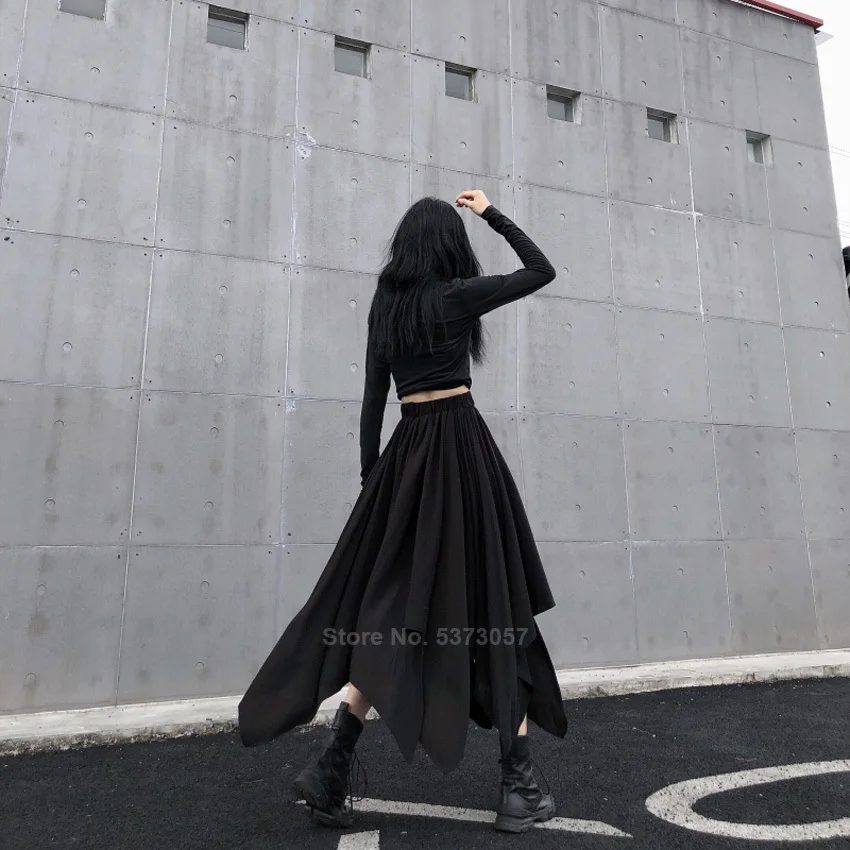 

Asymmetrical Skirt Black Gothic Autumn Loose Style Women Buttoms Harajuku Steampunk A-line Female Middle Ages Vintage Skirt