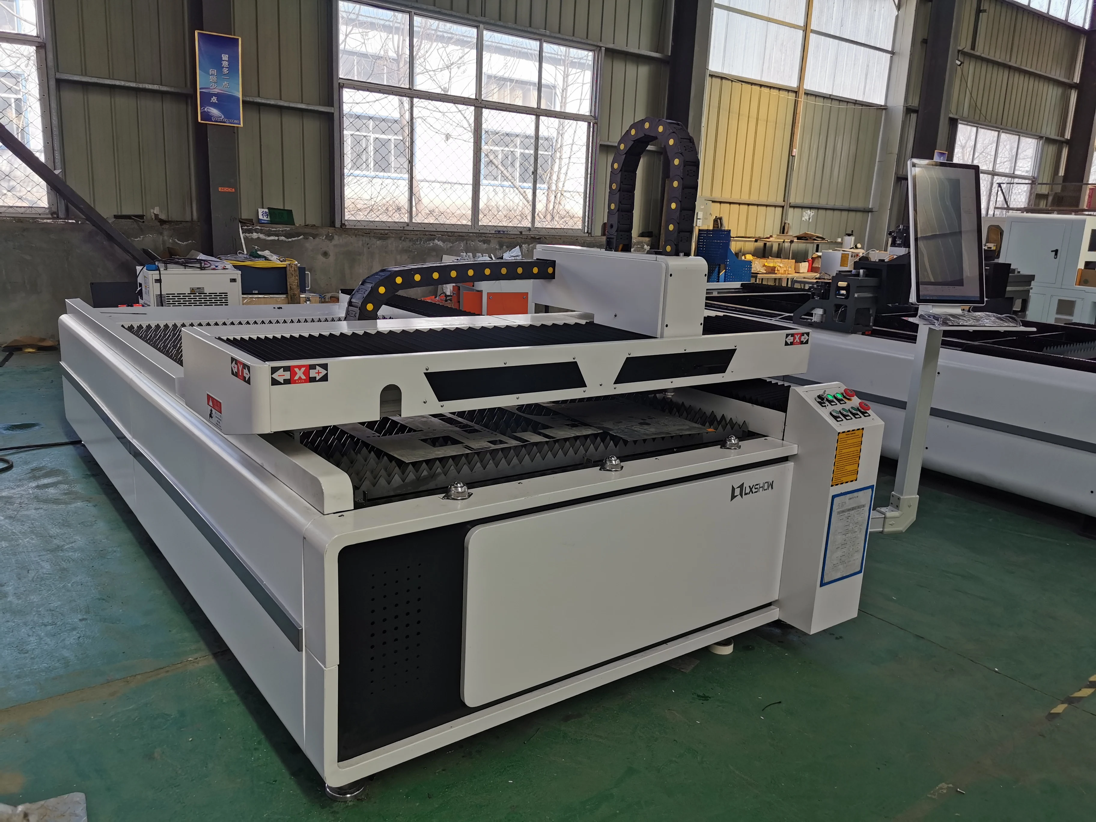 Выдающийся металлический неметаллический лазерный гравировальный станок 1325 с