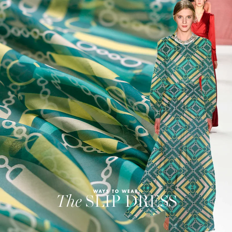

Fashionable green chain printed silk chiffon elegant light summer silkworm silk dress fabric