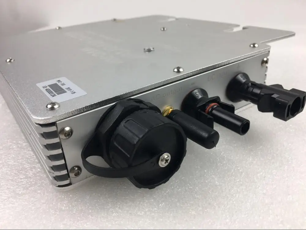 Беспроводной IP65 700W MPPT на сетке Микро солнечный инвертор, 22-50VDC до 80-260VAC, 50hz 60hz авто, работоспособный для 2x350W солнечной панели