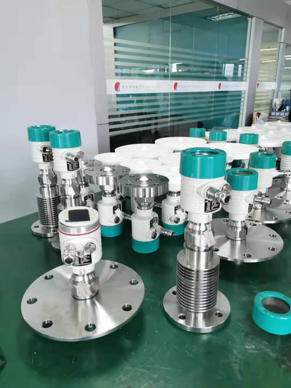 

80GHz FMCW Radar level sensor