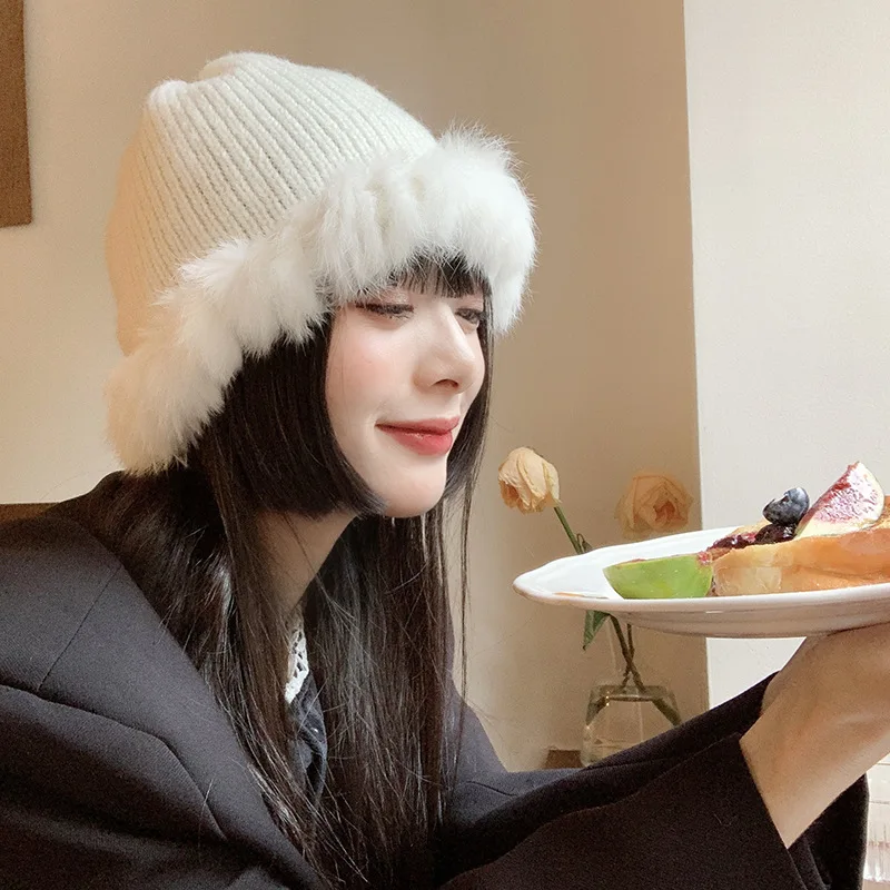 

Winter HairBall Women Knitted Ear Protection Bucket Hats Warm Fisherman Hat Girls Hats Fashion White Black Caps Head Accessories