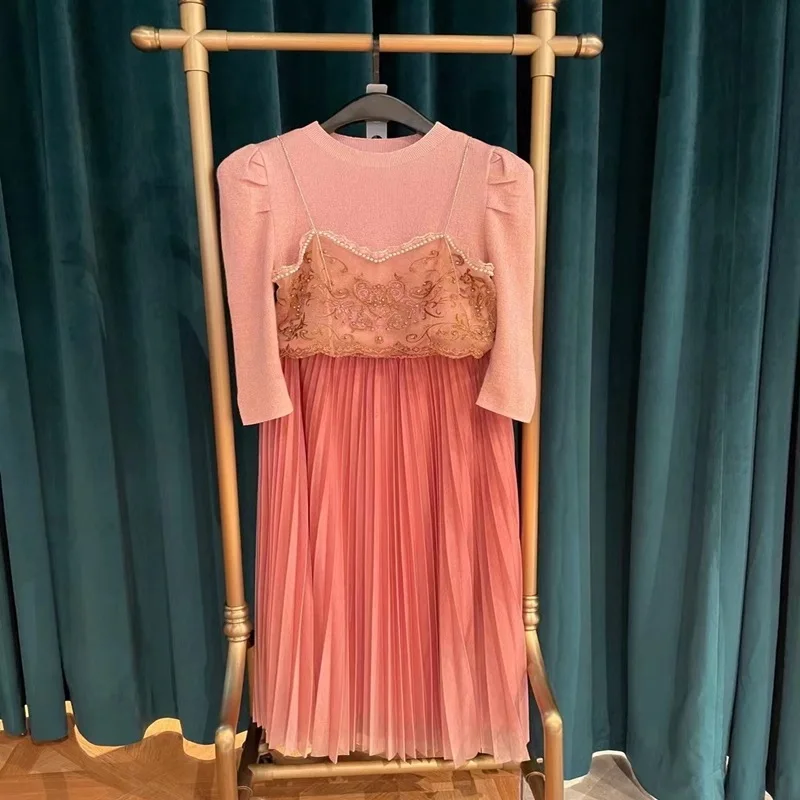 

2021 spring new knitted mesh stitching base sweater temperament slim high waist half skirt pleated skirt