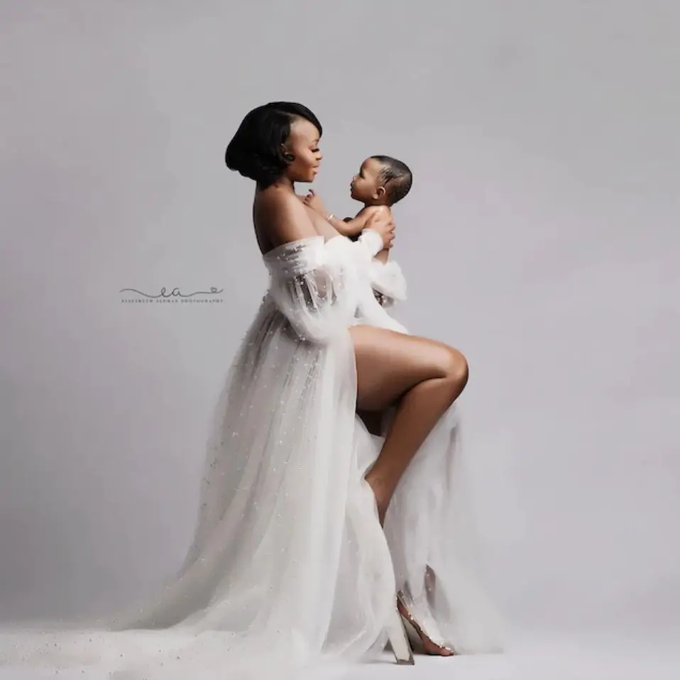 Жемчужные тюлевые платья для беременных с открытыми плечами ТРАПЕЦИЕВИДНОЕ