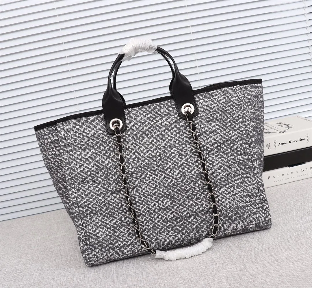 

2021 New Branded Designer Women's Big Capacity Bag Fashion Shoulder Bag Beach Bag High Quality Travel Shopping Bag for Lady