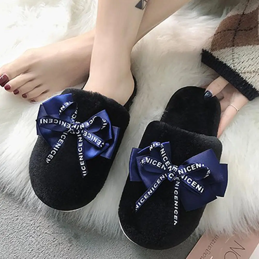 Женские модные тапочки зимняя теплая обувь слипоны на плоской подошве женские