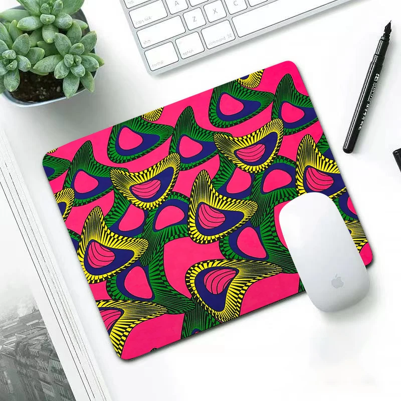 

small 22x18cm African style fabric print office leisure edge anti slip washable laptop game mouse pad Waterproof girl mousepad