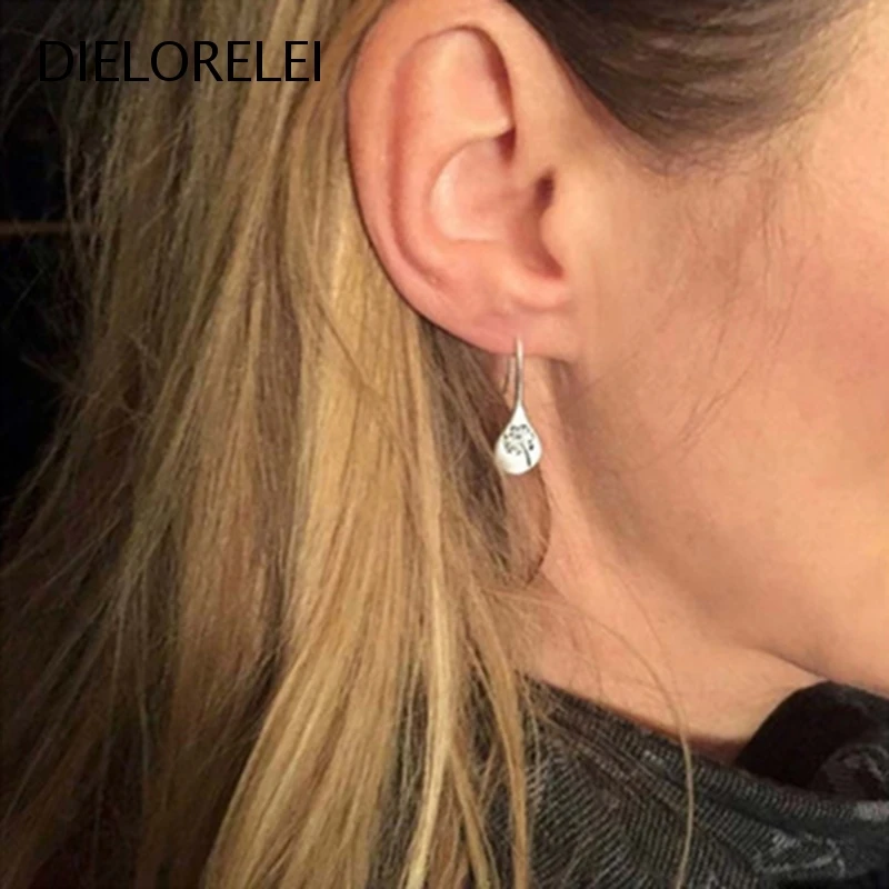 

DIELORELEI 925 Sterling Silver Eliminates Metal Allergies Style Dangle Drop Earrings Light Luxury Temperament Niche For Women