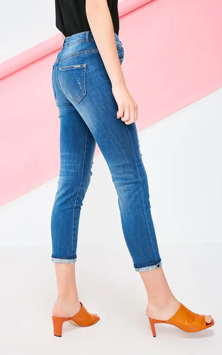 Vero Moda Новое поступление женские потертые манжеты закатывающиеся облегающие 96% хлопковые укороченные джинсы | 318349537
