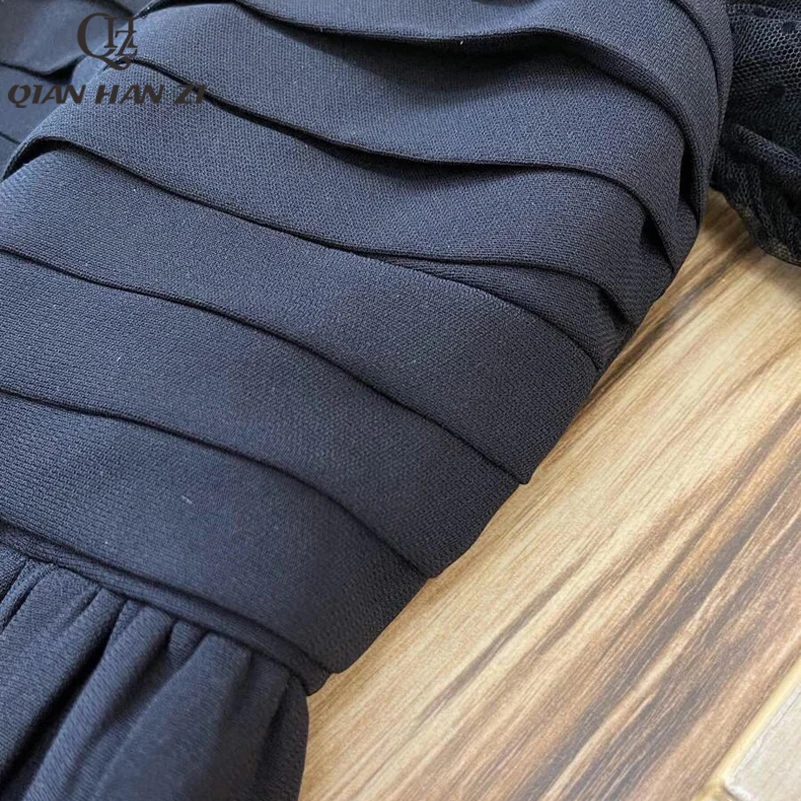 

Qian Han Zi 2021 new designer high-end custom Hepburn style party dress Women Dot Mesh Long Sleeve Black Lady Midi Dress