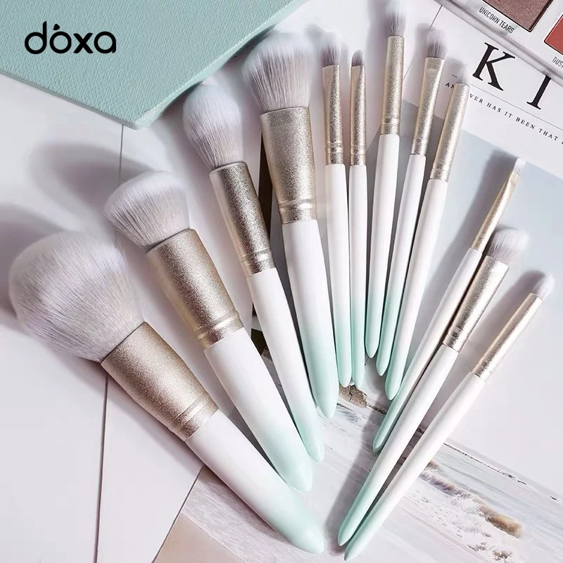 Набор кистей для макияжа doxa 12 шт. тени век основы губ кисти бровей