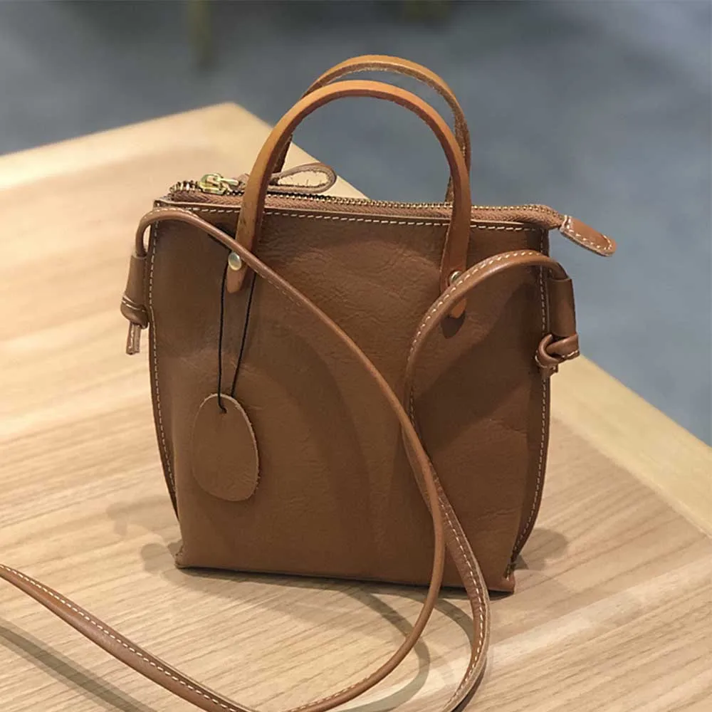 

Luxury Genuine Leather Mini Flap Bag for Women Shoulder Bag Cute Bucket Soft Cowhide Handbag Phone Purse Elegant Tote Pouch 2021