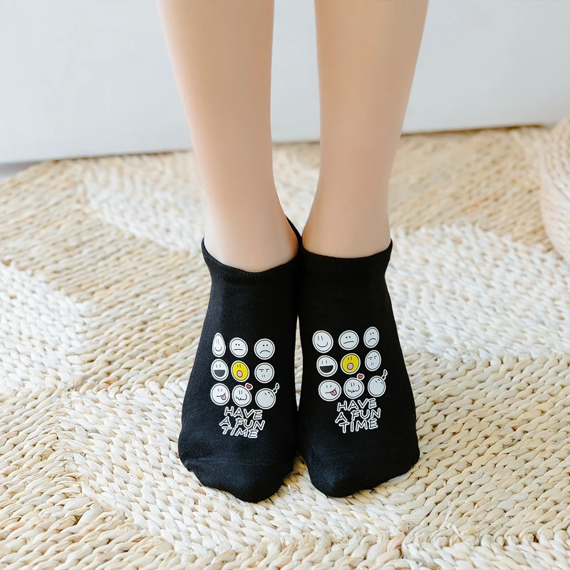 

Spring printed ladies socks hand-painted cartoon cute elements socks low side shallow boat socks invisible socks breathable home