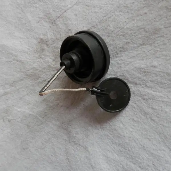 Крышка топливного бака для STIHL FS48 FS52 FS55 FS56 FS62 FS66 FS72 FS74 FS75 FS76 FS80 FS81 FS86 & MORE FS