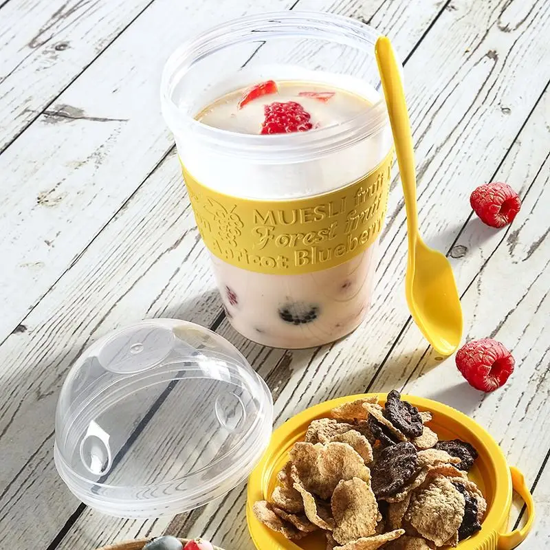 

Chill To go Yoghurt Parfait cute cups muesli lunch box reusable Bottle Breakfast exotic Fruit with Spoon Holder gift party