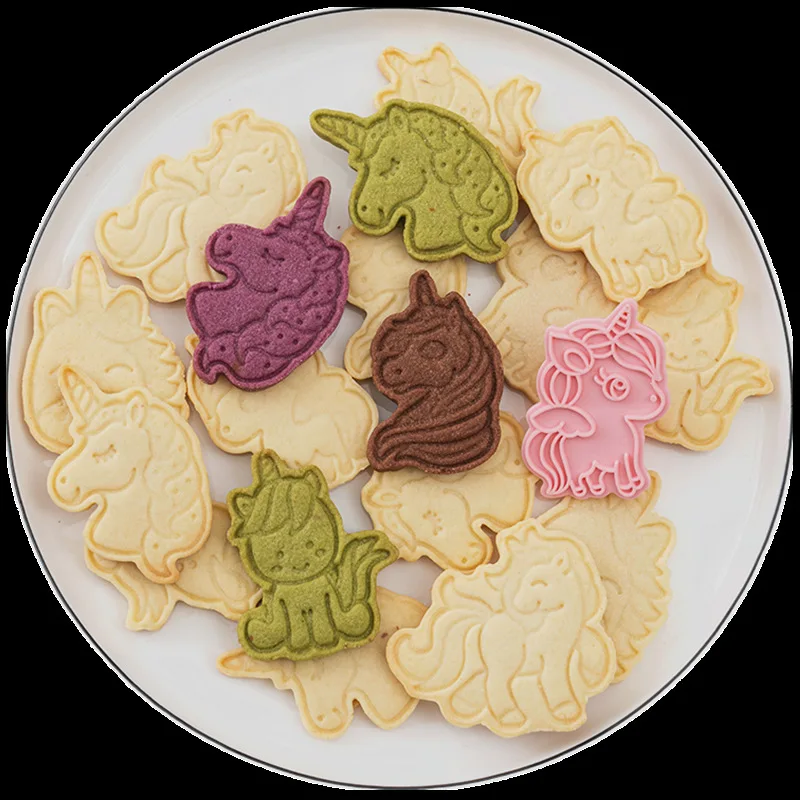 

6pcs/set of Unicorn Cookie cutter Biscuit Mold Plastic 3d Stereo Cartoon Baking Household Cute Pressing Mold Kitchen supplies