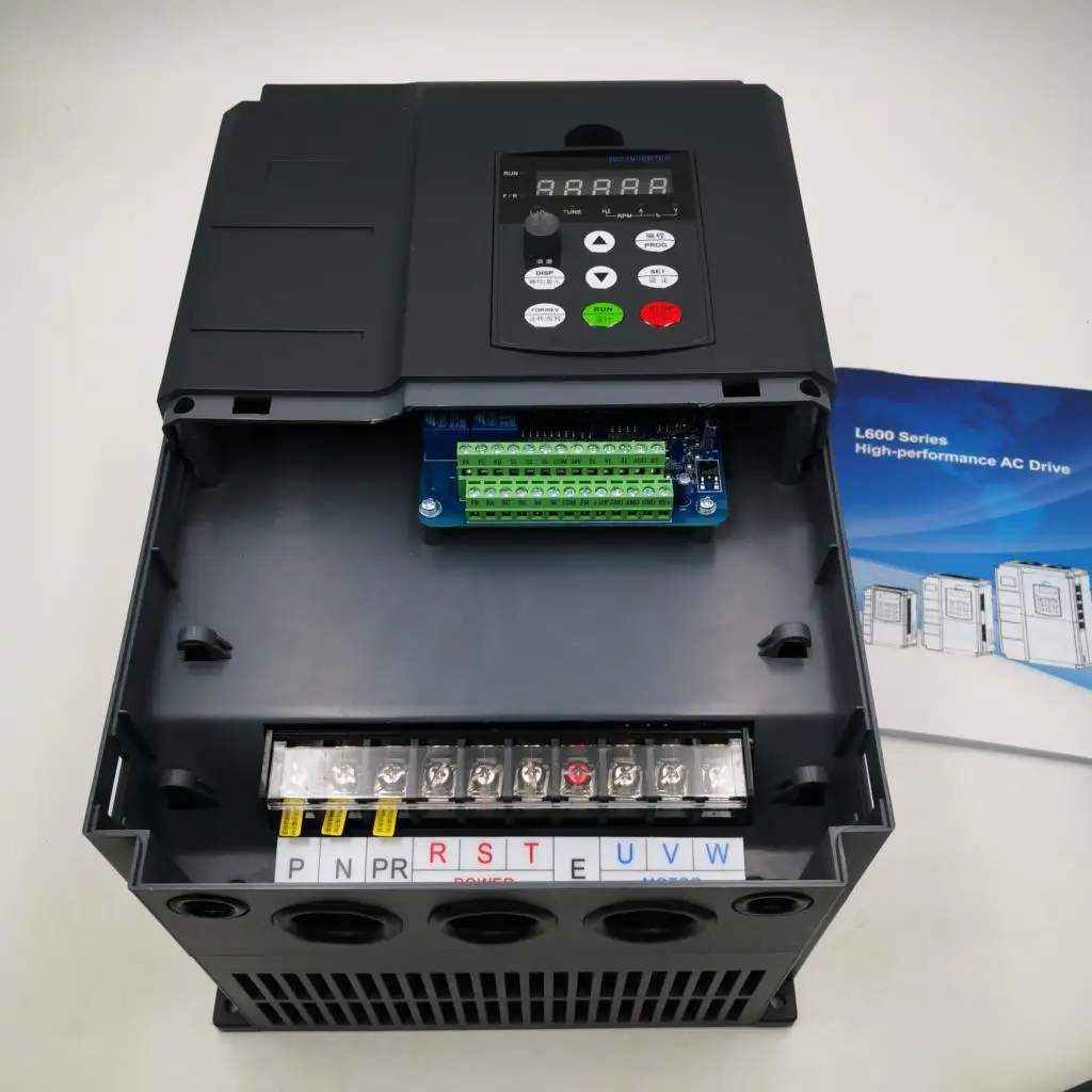 

VFD 30KW Inverter 380V 3-Phases heavy-duty asynchronous motor speed controller