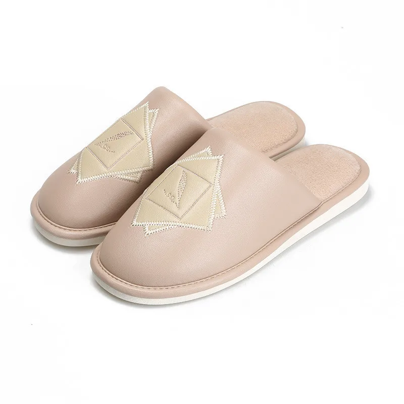 Оптовая продажа зимние женские тапочки из натуральной кожи домашняя