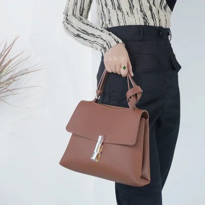 Сумки на плечо женские из экокожи Дизайнерские Большие мессенджеры через с