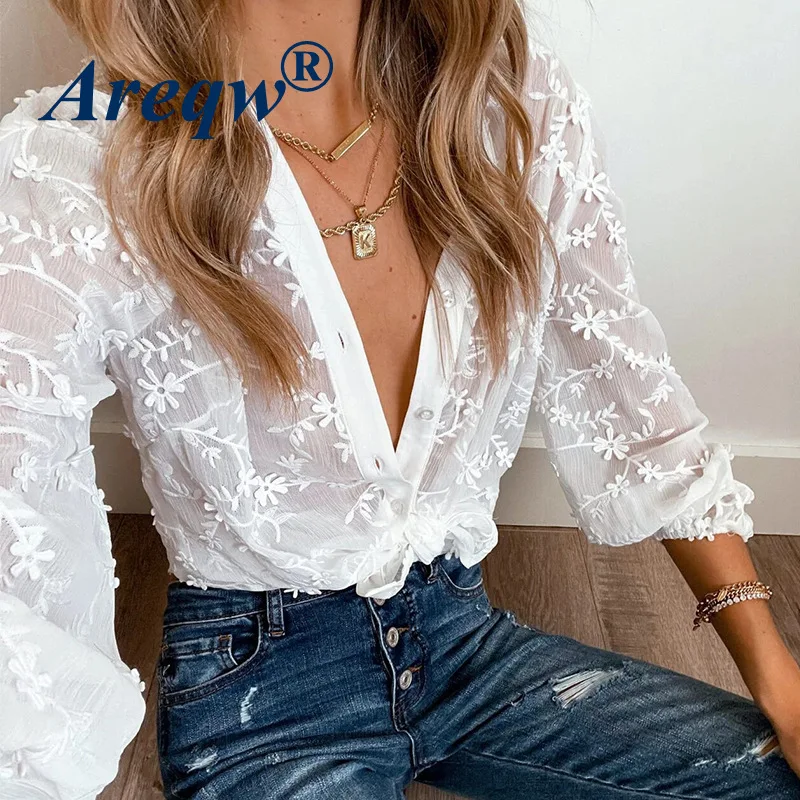 

2021 Summer New Ladies Shirts, Hollow Flowers, Sun Protection Clothes, Cardigans, Beach Blouses