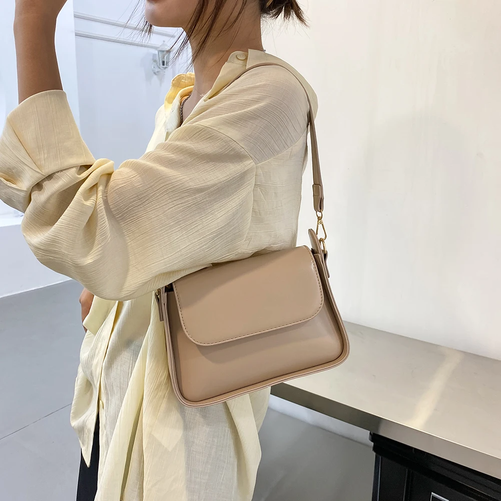 

Fashion Women PU Leather Shoulder Bags Solid Color Flap Underarm Bags Small Square Wide Strap Subaxillary Bags