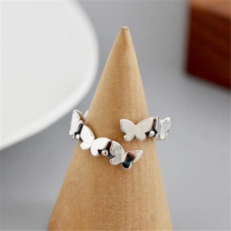 

Retro Classic Resizable Open Butterfly Ring Silver Color Finger Ring for Women Anniversary Jewelry Gifts