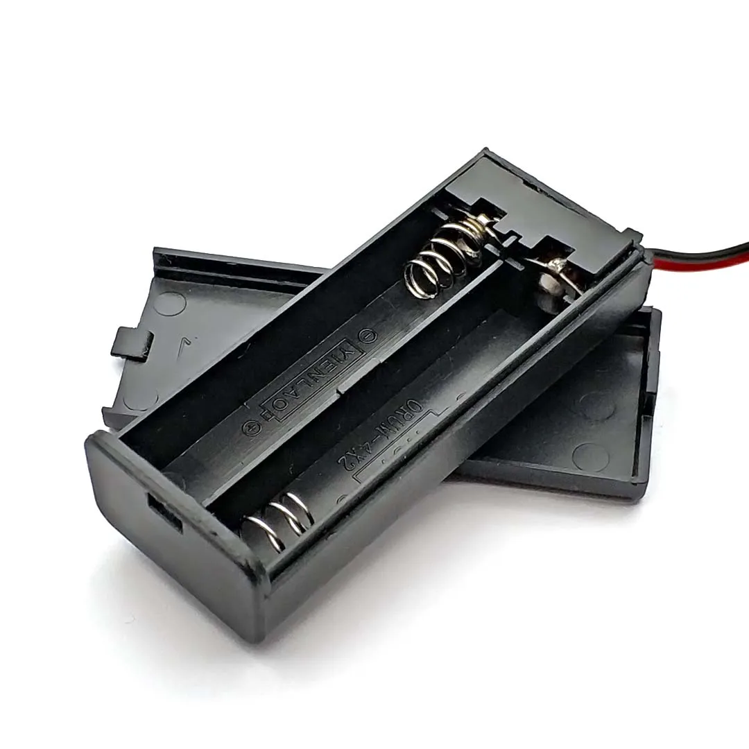 Держатель для батарей AAA чехол с выводами и крышкой ПЕРЕКЛЮЧАТЕЛЯ ВКЛ./ВЫКЛ.