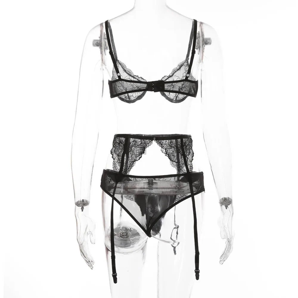 

3 Pcs Women Sexy Lingerie Set See-Through Floral Lace Bra + Thong + Garter Black Four Season Skin-Friendly / Comfortable S M L