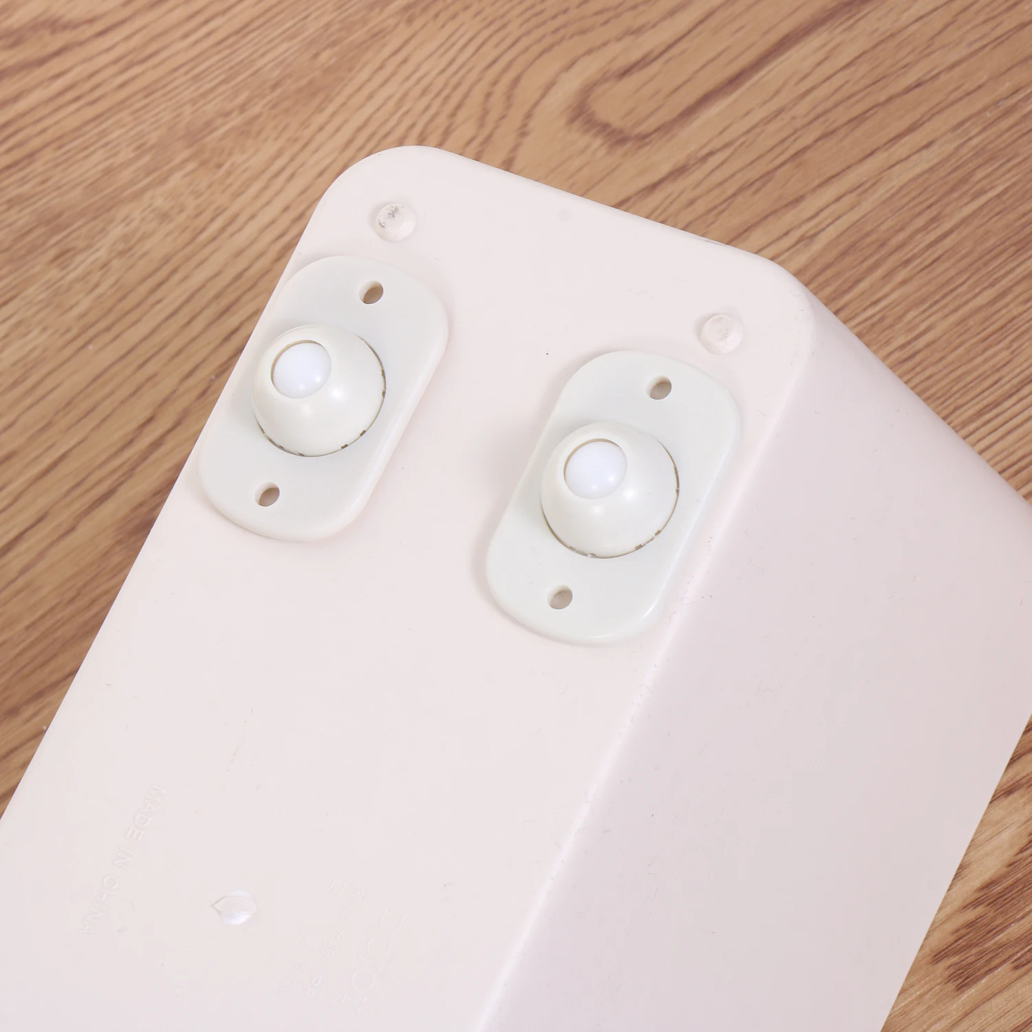 4 шт. Pasteable универсальный ролик самоклеящийся направленного ящик для хранения